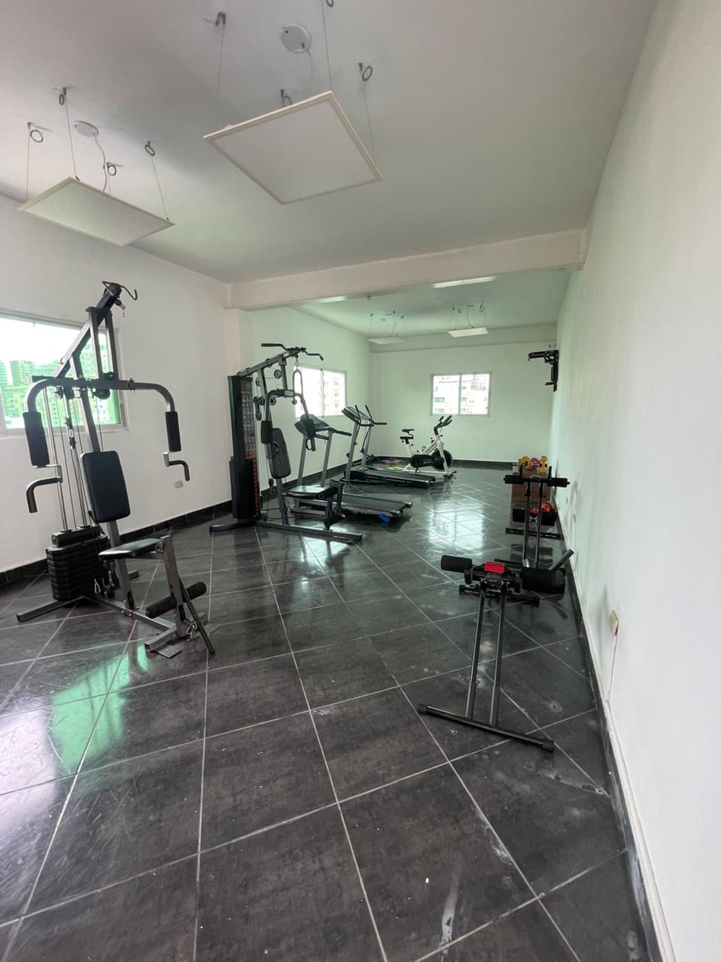 Apartamento en alquiler en Paraíso – US$1,300 – foto 2