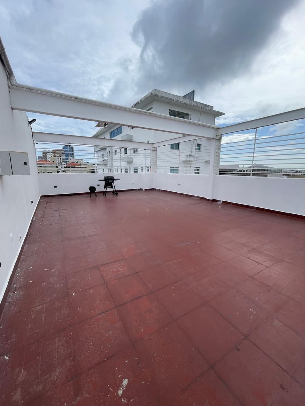 Apartamento en alquiler en Paraíso – US$1,300 – foto 3