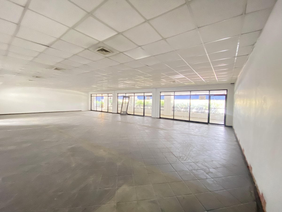 Local Comercial en Ensanche Naco, Santo Domingo – foto 1
