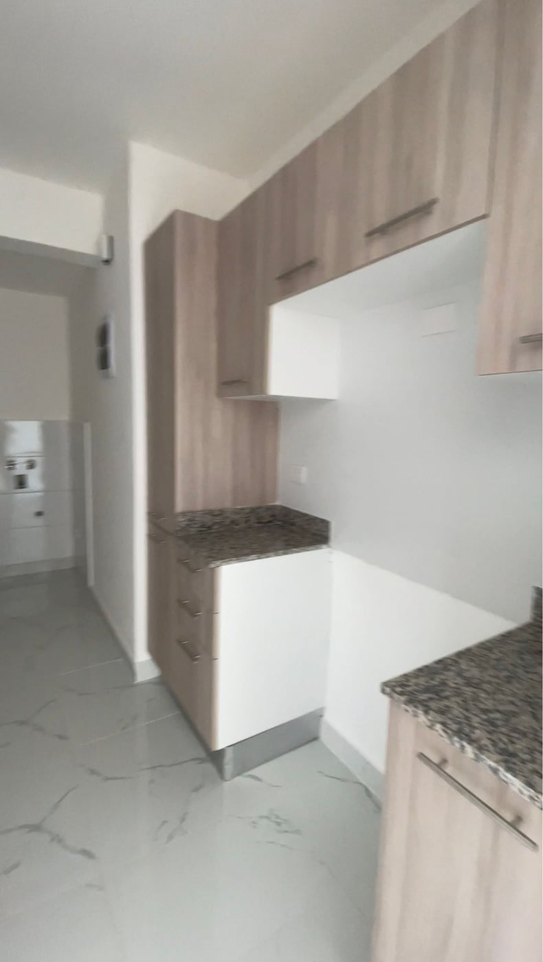 Zona oriental apartamento de 3 habitaciones – foto 9