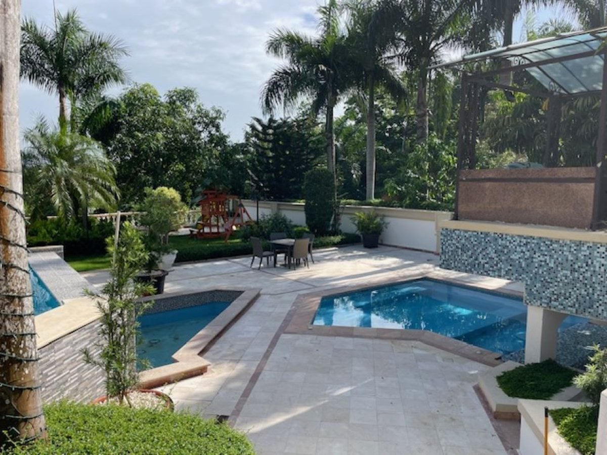 CASA EN VENTA CUESTA HERMOSA II – foto 11