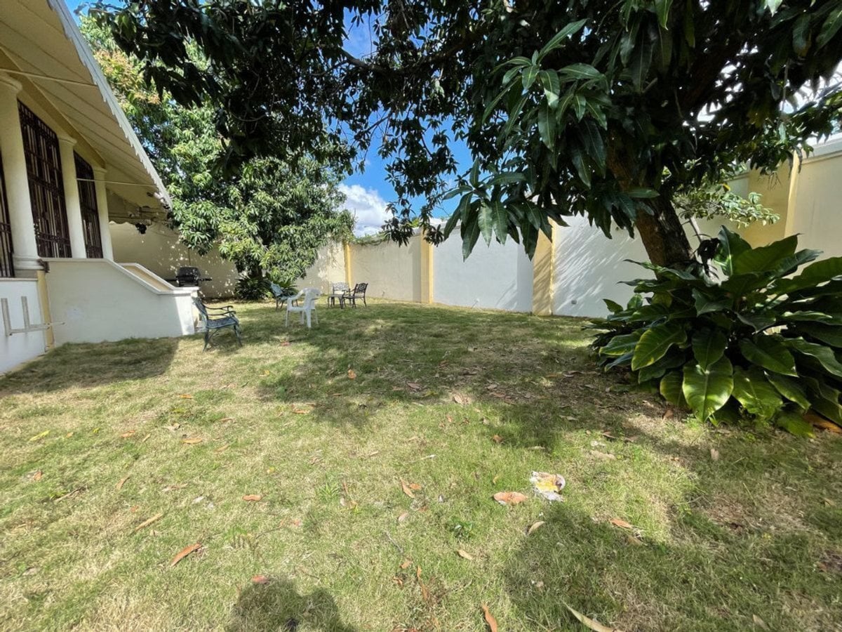 Casa / Solar En Las Praderas, Santo Domingo De Guz – foto 8