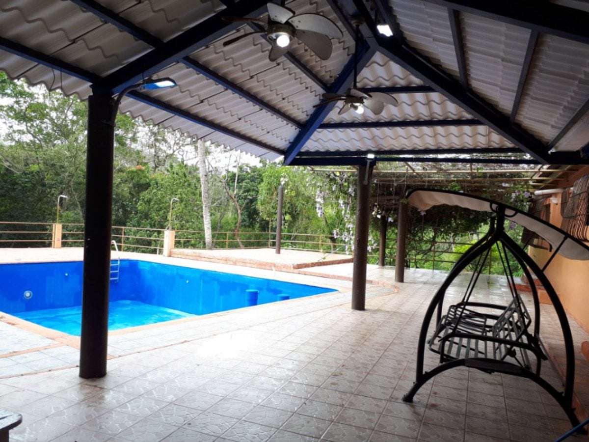 Finca en venta San Cristóbal, casa con piscina – foto 11
