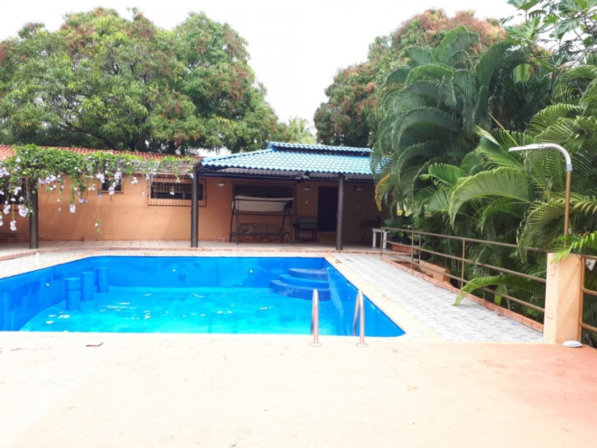 Finca en venta San Cristóbal, casa con piscina – foto 12