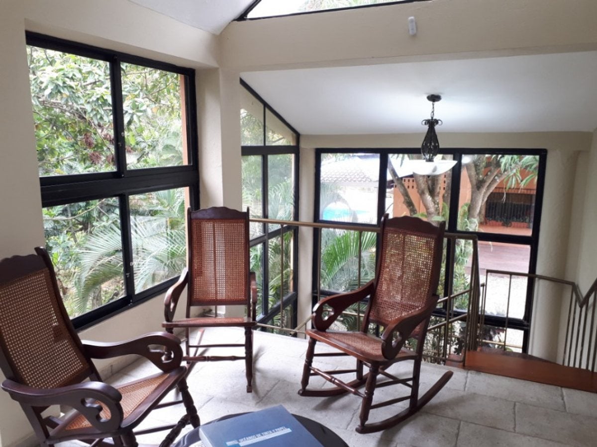 Finca en venta San Cristóbal, casa con piscina – foto 9
