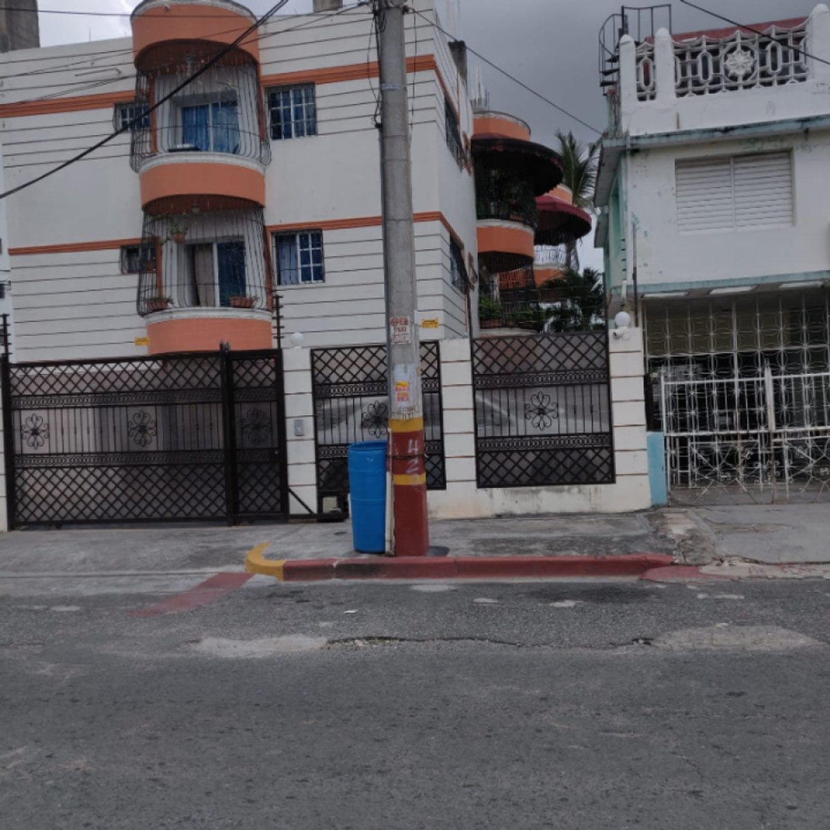 Edificio En Ensanche Ozama, Santo Domingo Este – foto 2