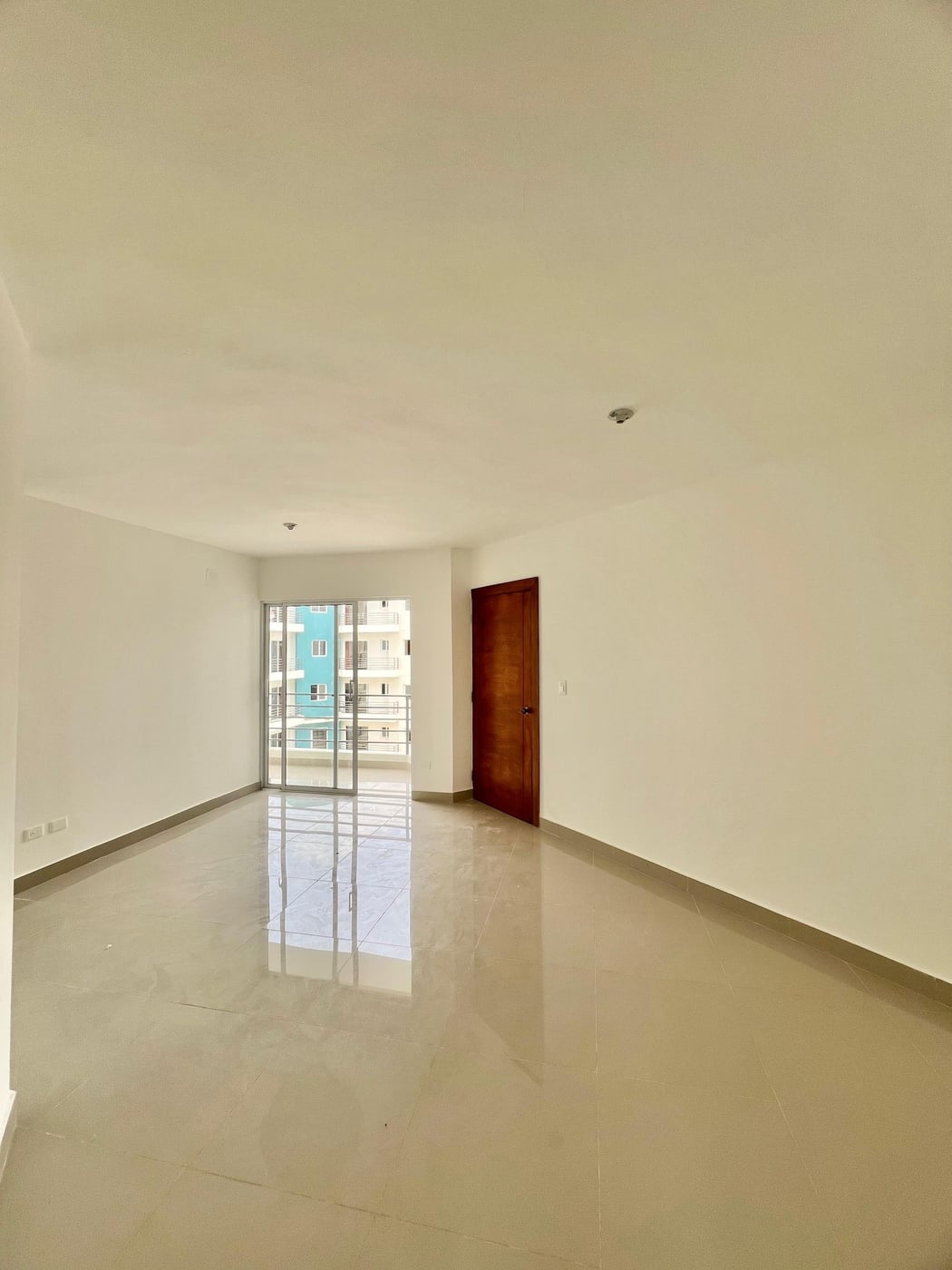 Apartamento en Venta Av. Republica de Colombia – foto 4
