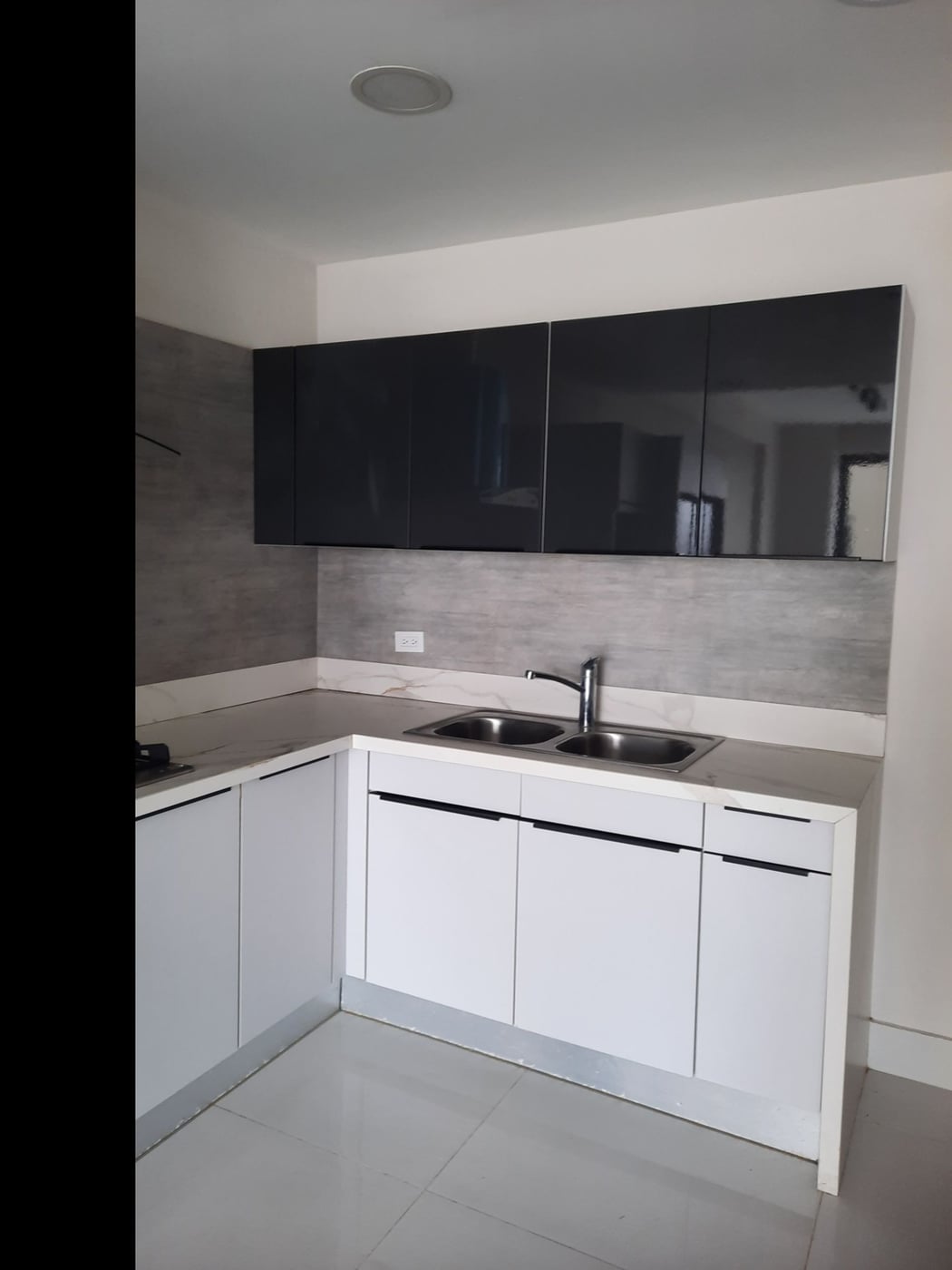 APARTAMENTO EN ALQUILER 1 HABITACION MAS ESTUDIO – foto 7