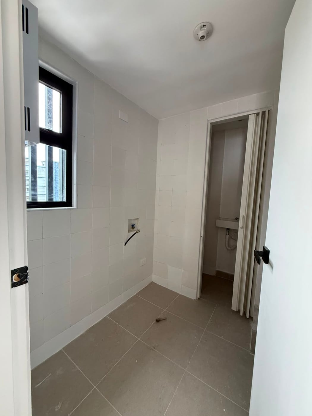 Se vende apto de 3 habitaciones en Mirador Sur – foto 3