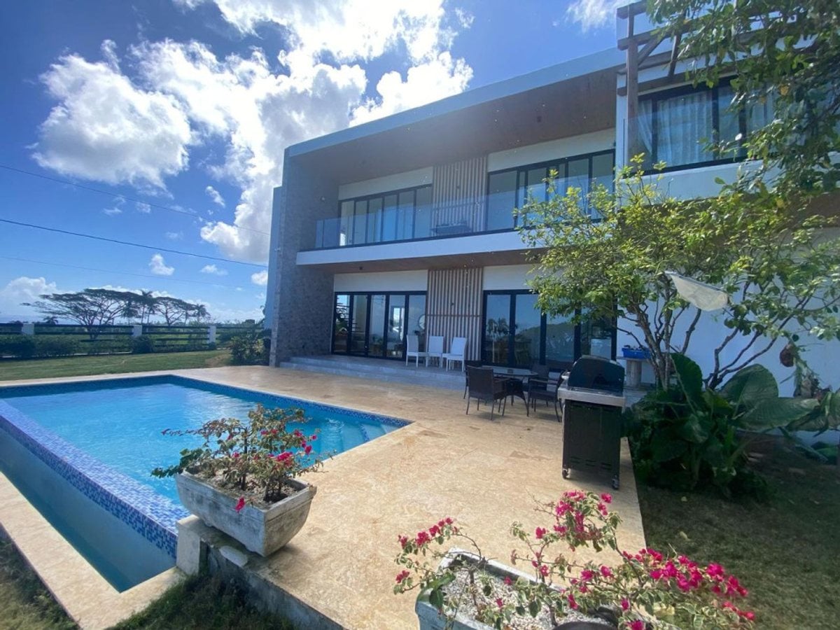 Casa en Cabrera en venta con hermosa en vista – foto 1