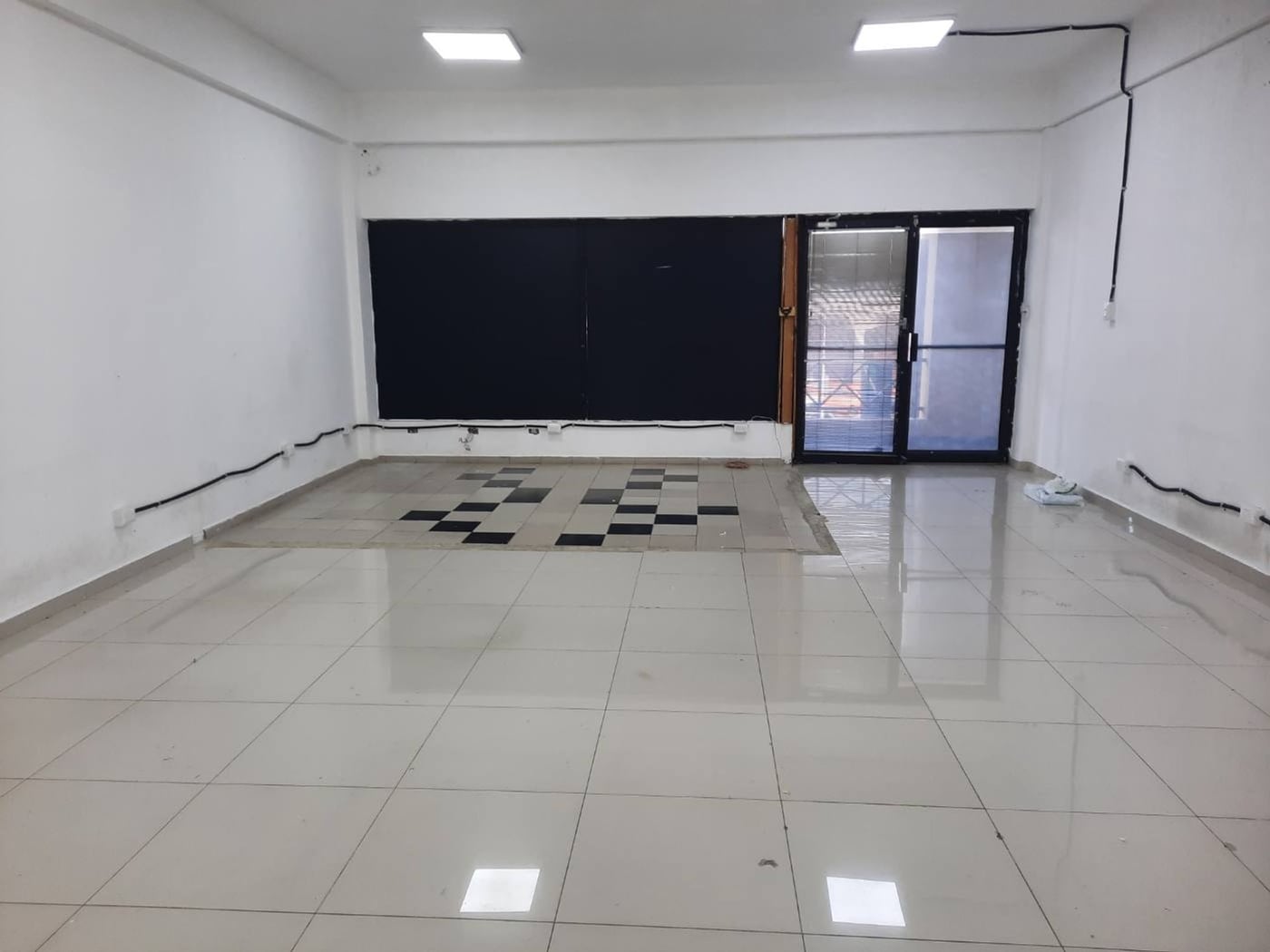 Local comercial en alquiler en Gazcue – foto 1