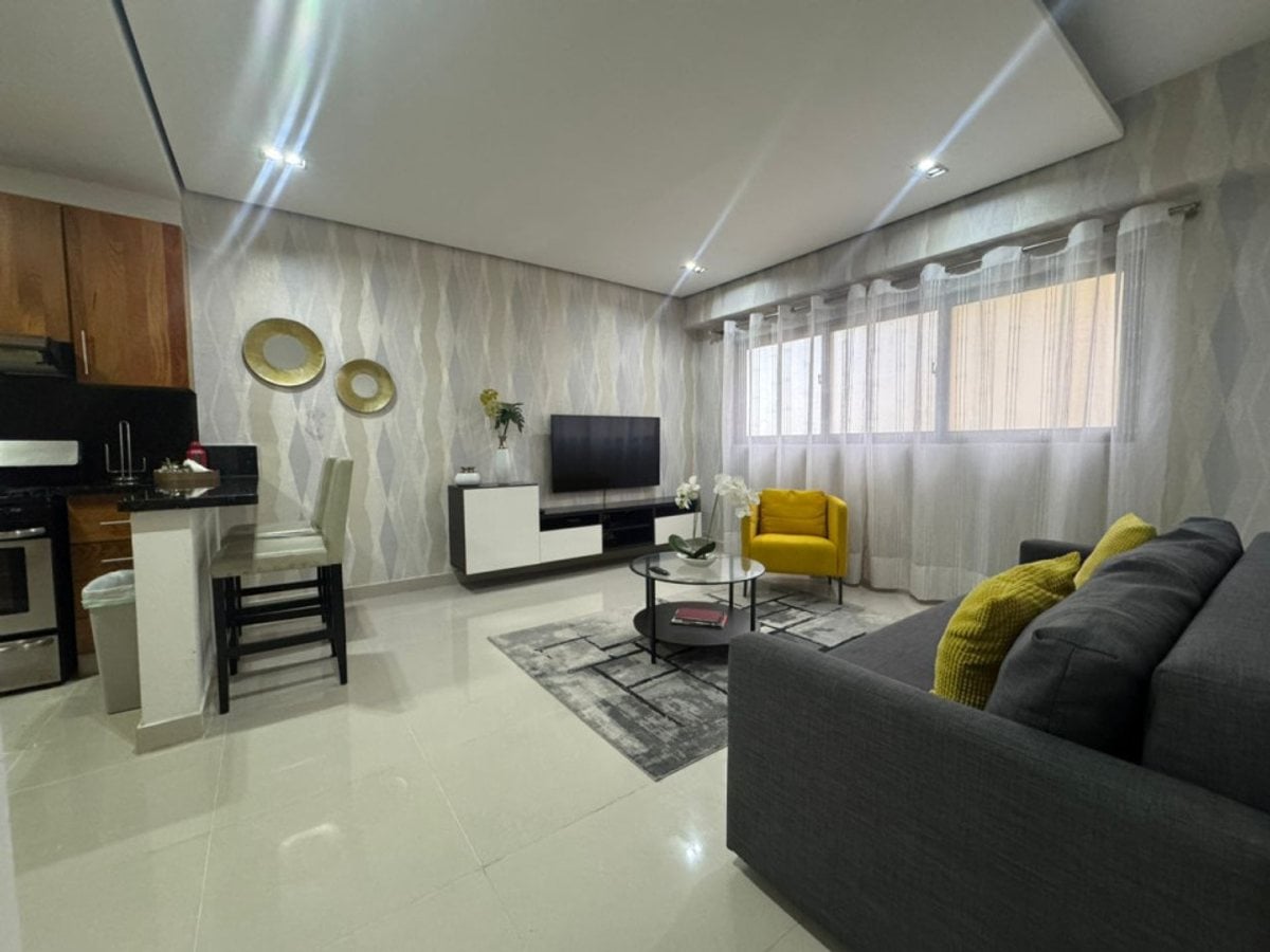 Apartamento amueblado en alquiler en Piantini – foto 1
