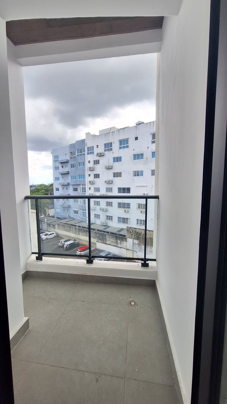 Apartamento en alquiler de 1 habitación + estudio – foto 4