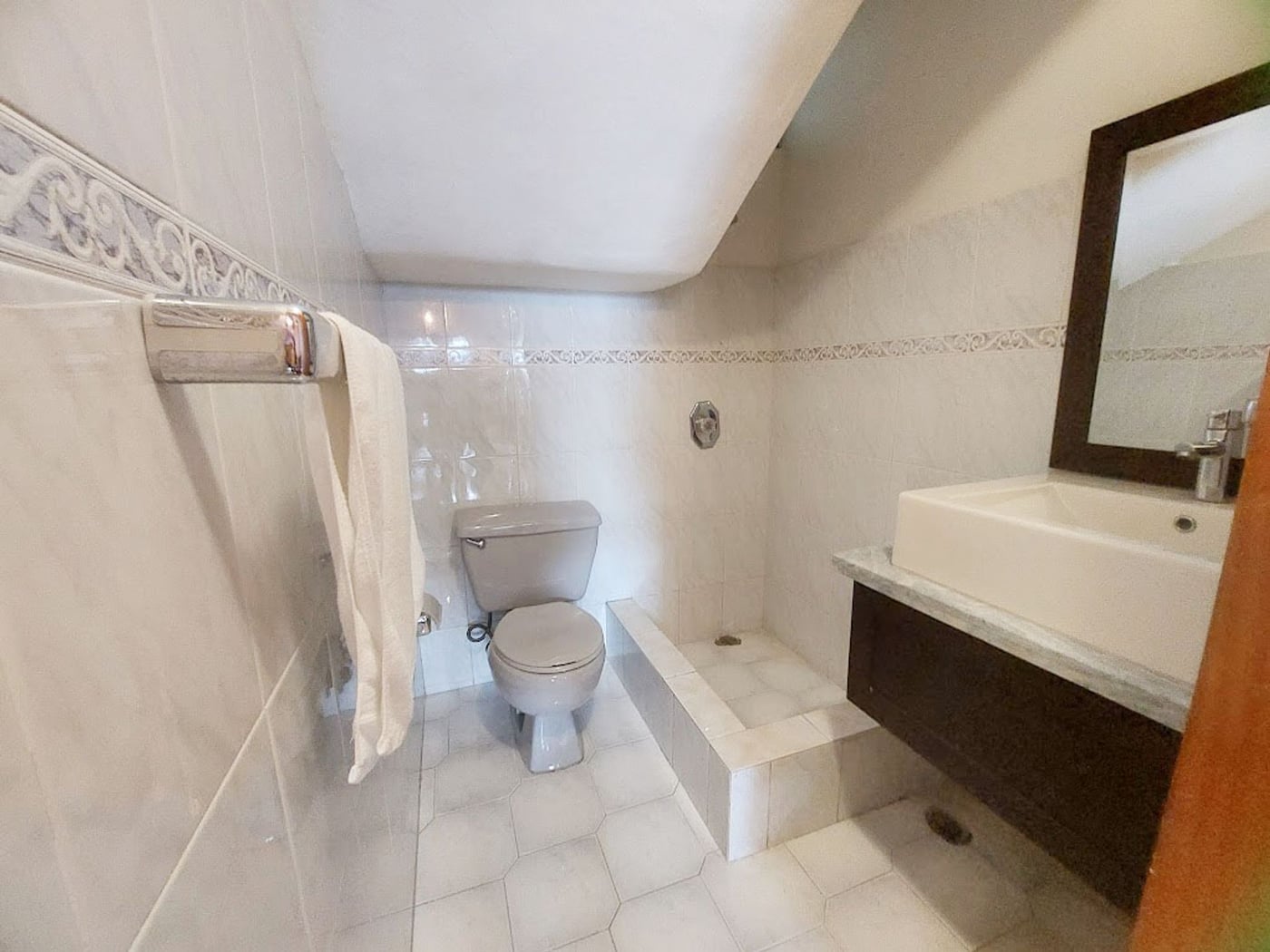 Casa en venta en Arroyo Hondo Viejo – foto 3