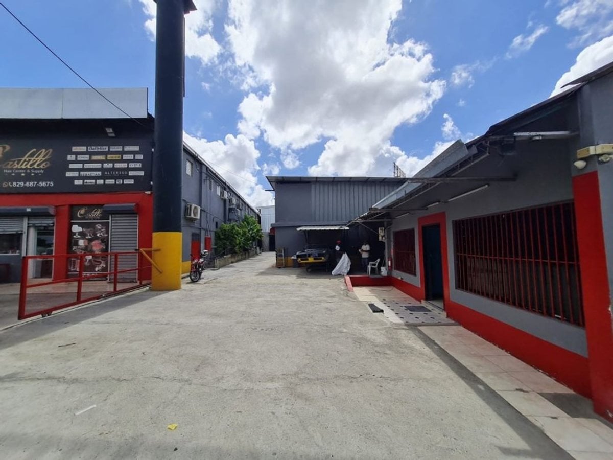 Nave Industrial en Autopista Duarte, Santo Domingo – foto 3