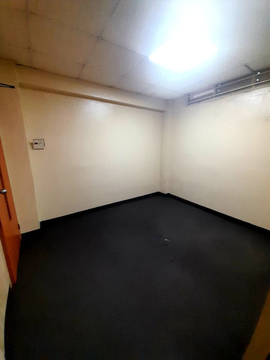 Local de Oficina en Santo Domingo – foto 7
