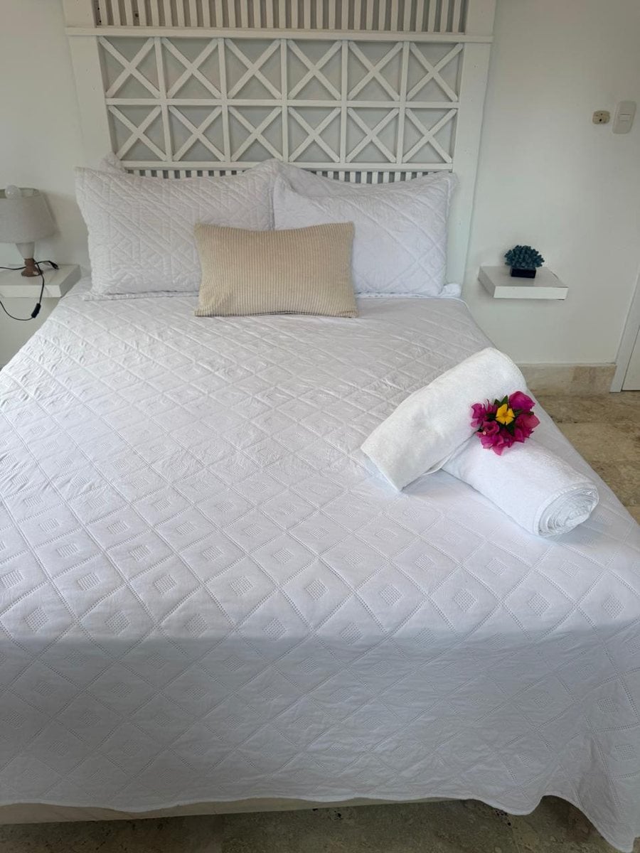 Villa con Jacuzzi Privado en Los Corales – foto 3