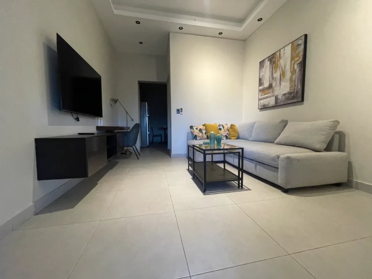 Apartamento Amueblado en Alquiler – foto 1