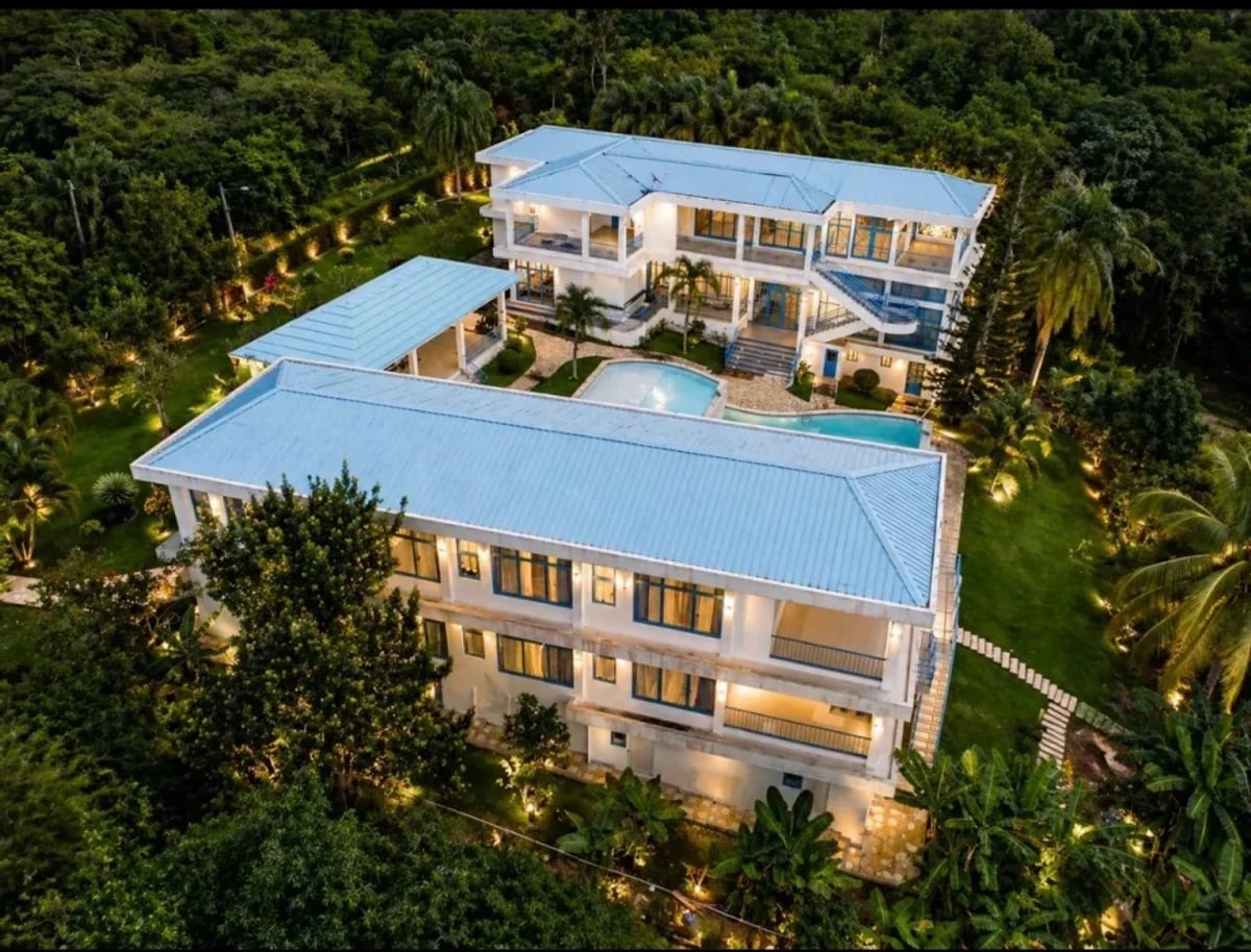 Villa amplia en Villa Altagracia, RD – foto 1
