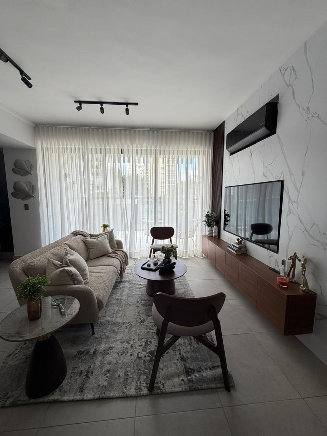APARTAMENTO EN ALQUILER EN PIANTINI – foto 2
