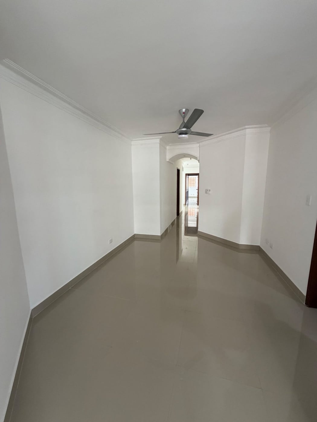 APARTAMENTO EN VENTA | 3 HABITACIONES EN PIANTINI – foto 3