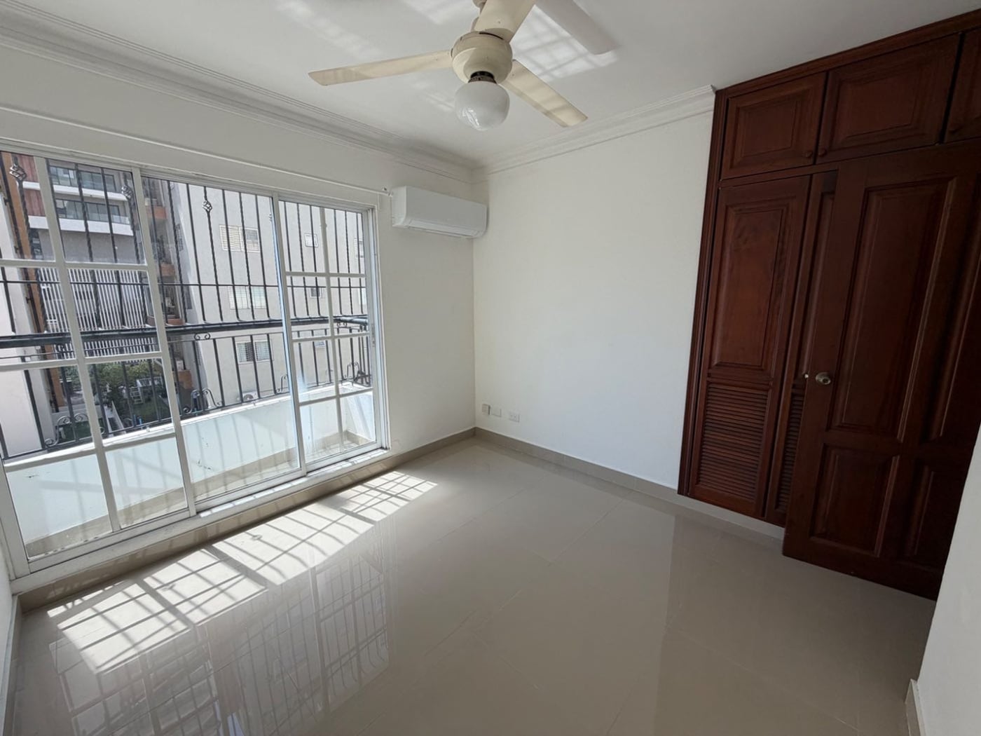 APARTAMENTO EN VENTA | 3 HABITACIONES EN PIANTINI – foto 7