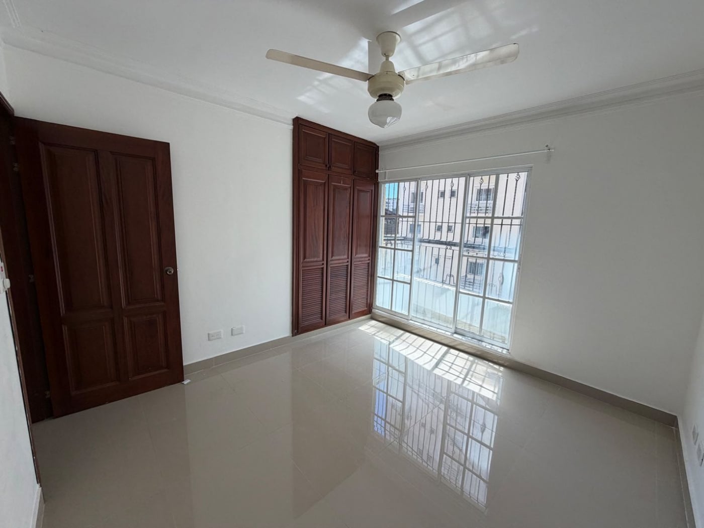 APARTAMENTO EN VENTA | 3 HABITACIONES EN PIANTINI – foto 6