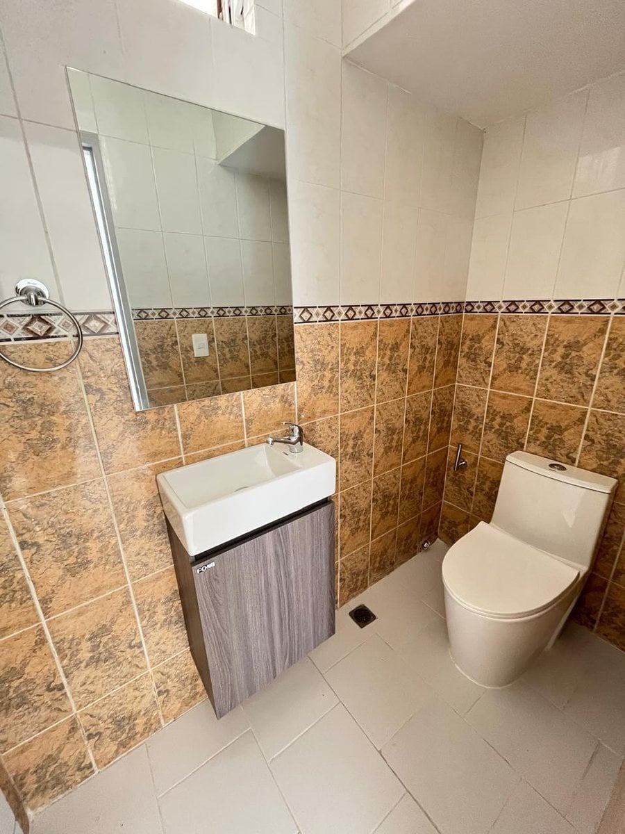 Alquiler Casa en Arroyo Hondo – foto 3