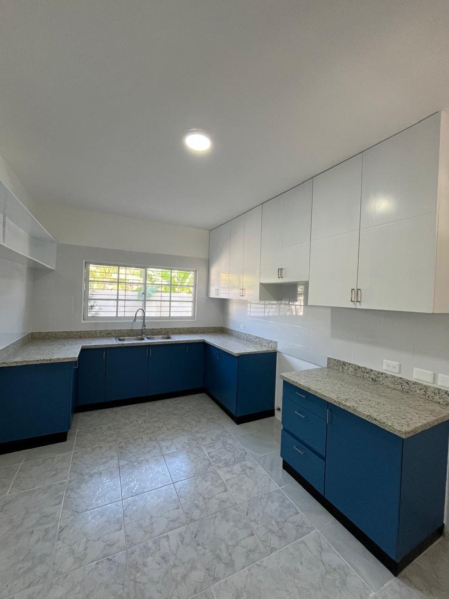 Alquiler Casa en Arroyo Hondo – foto 2