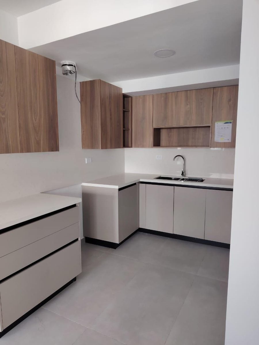 Apartamento en alquiler en Evaristo Morales 2Hab. – foto 3