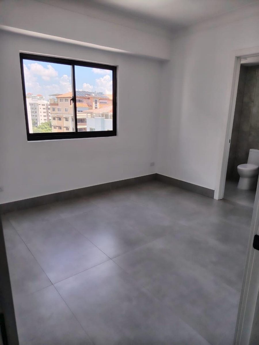 Apartamento en alquiler en Evaristo Morales 2Hab. – foto 5