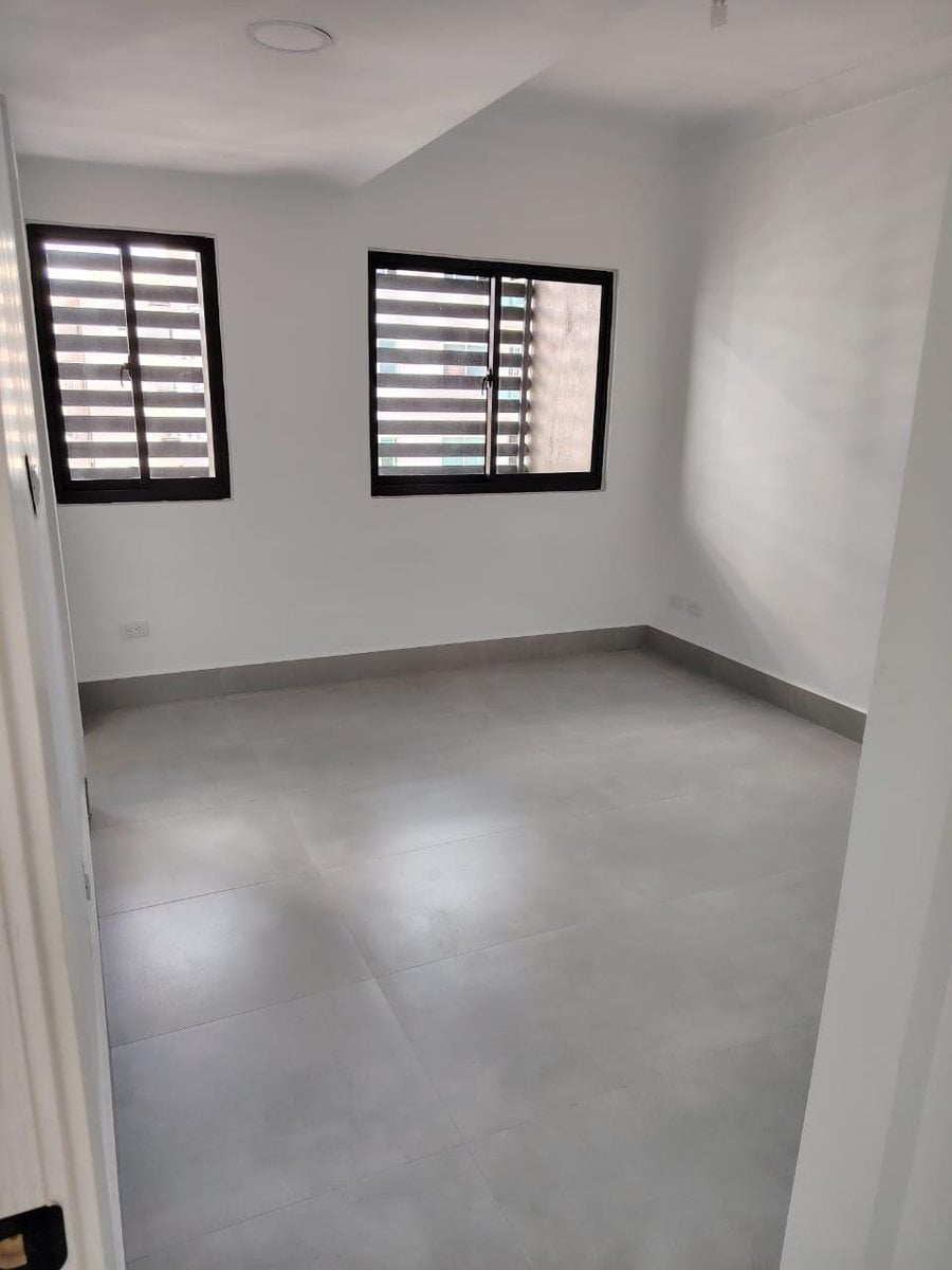 Apartamento en alquiler en Evaristo Morales 2Hab. – foto 7