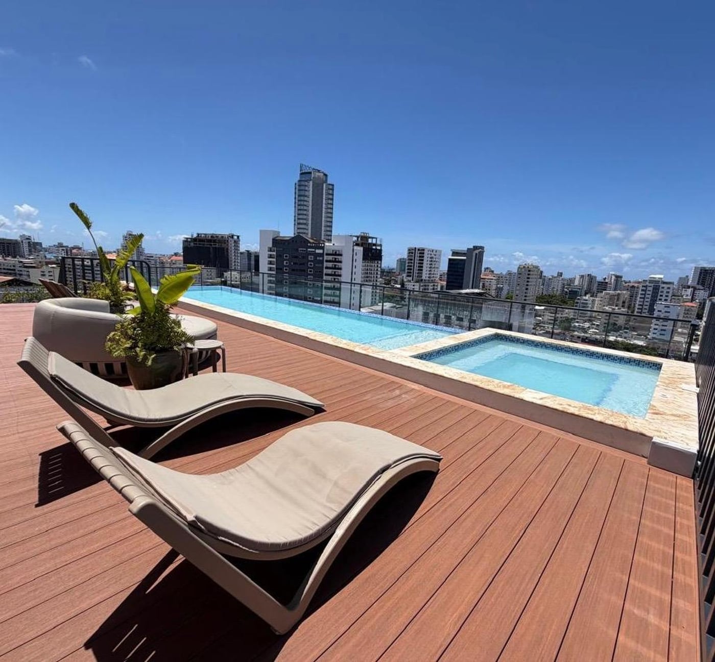 Apartamento en Ensenche Naco, Santo Domingo – foto 2
