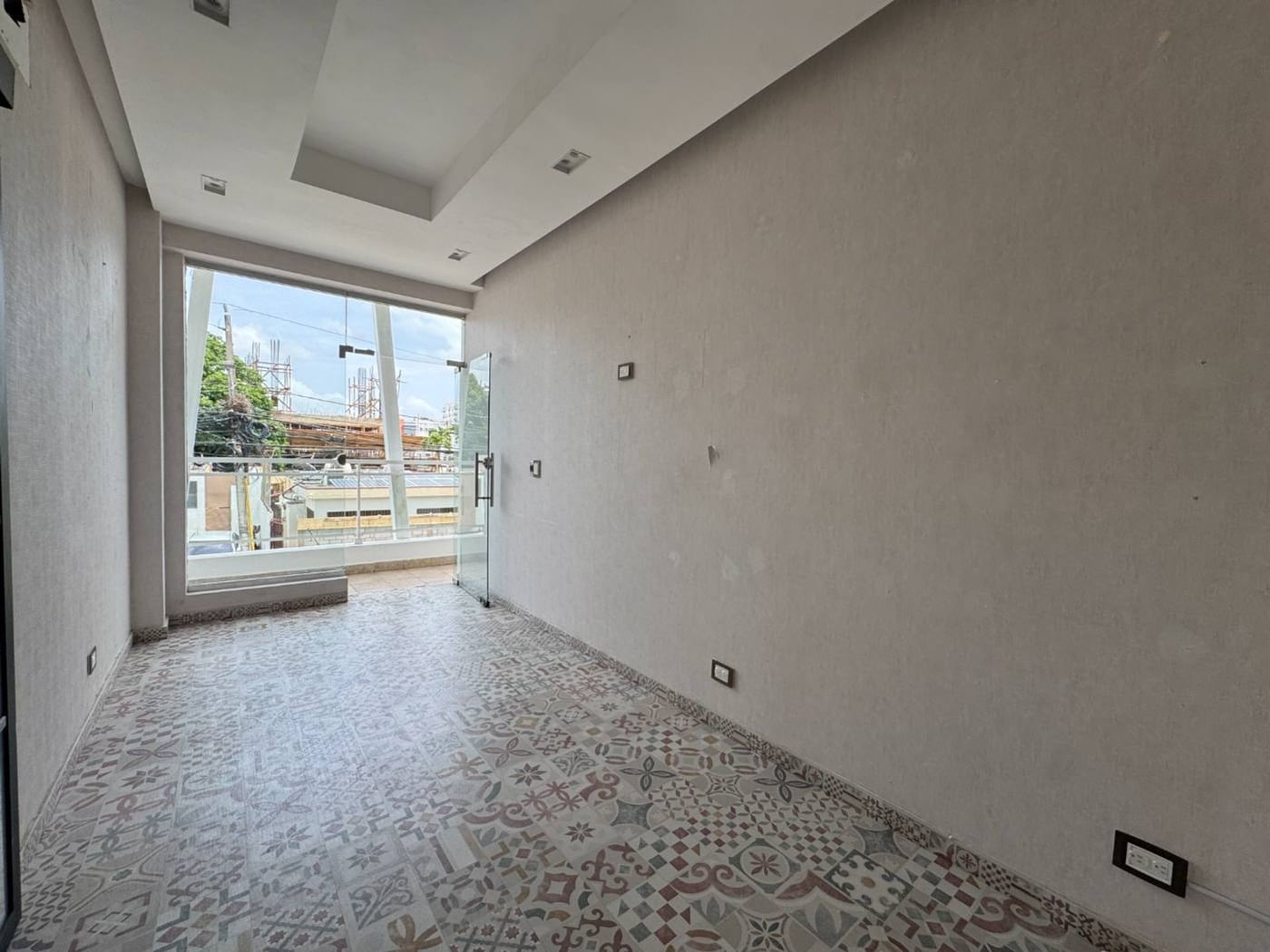 Local en Alquiler Plaza en Julieta Morales – foto 1