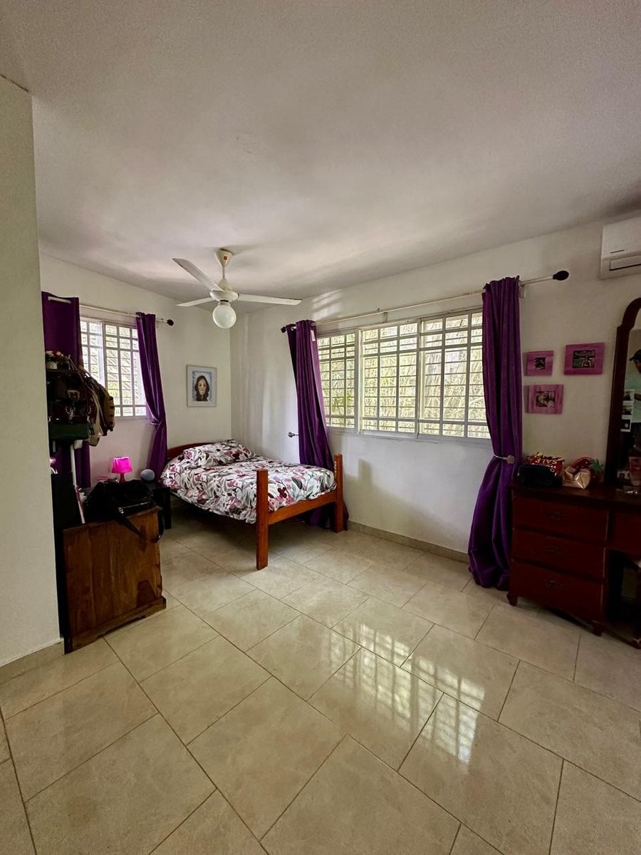 Casa en alquiler a 2 esquinas de Agora Mall – foto 8