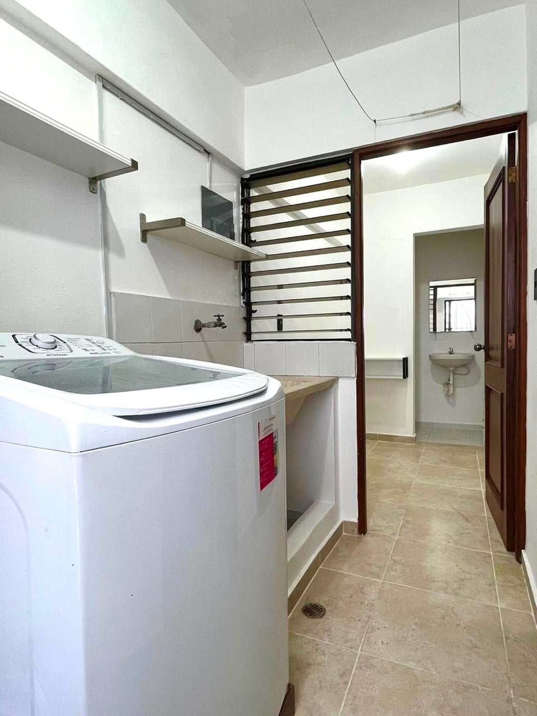 Apartamento Amueblado en Alquiler Evaristo Morales – foto 10