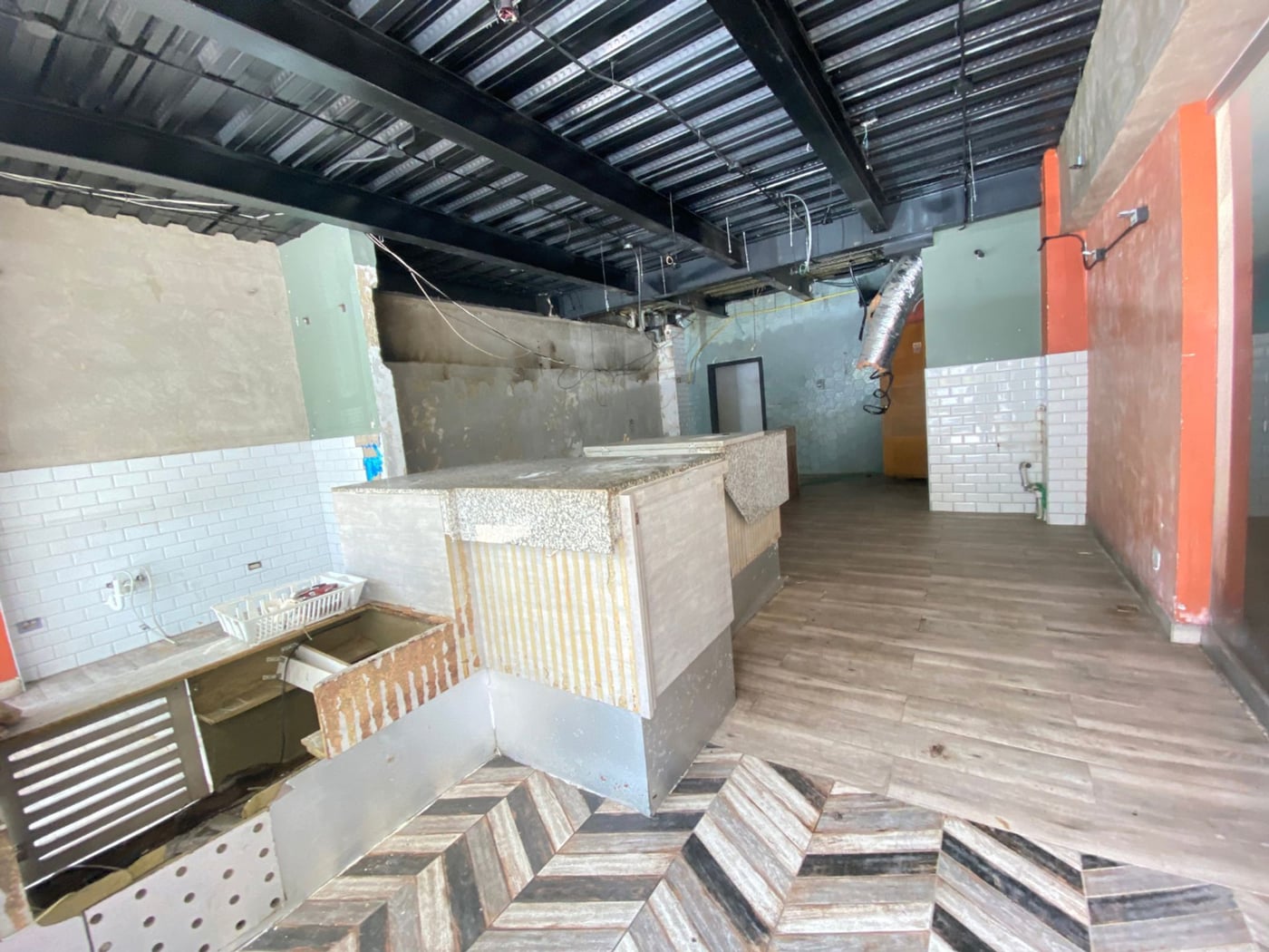 Paraíso: Local comercial en alquiler – foto 1