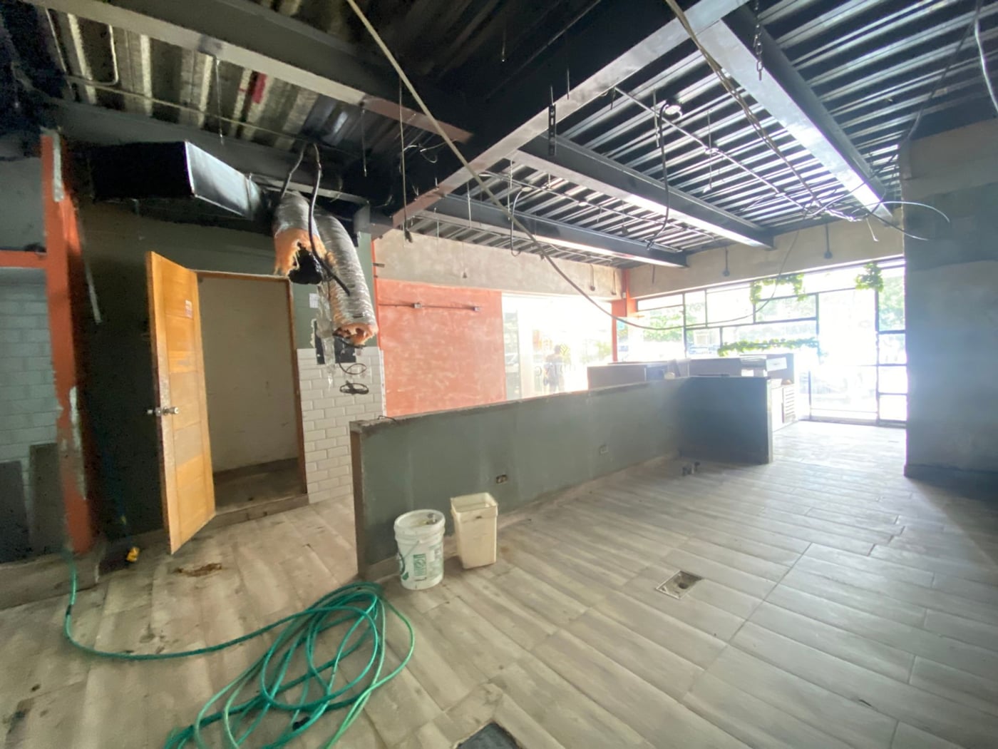Paraíso: Local comercial en alquiler – foto 2