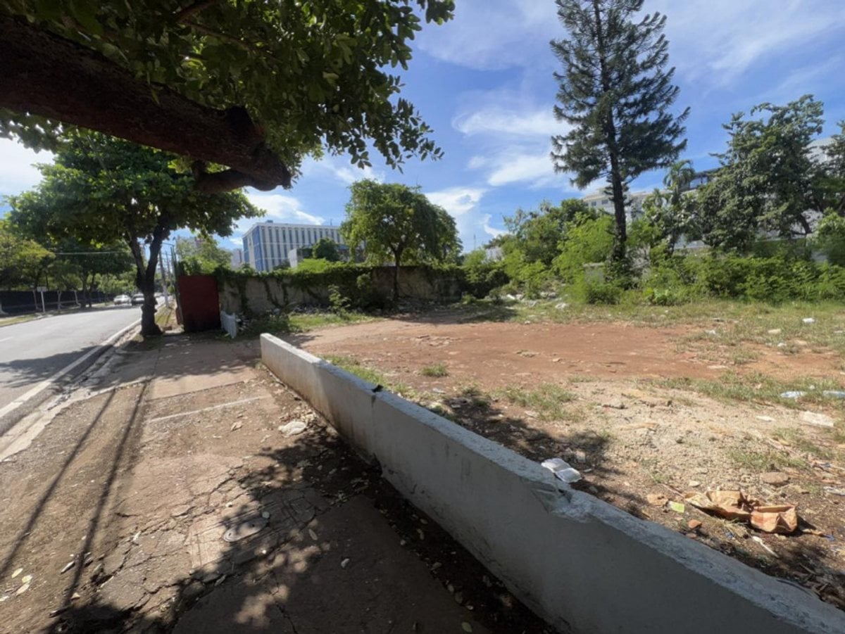 Terreno en Alquiler en Gazcue, Santo Domingo – foto 2