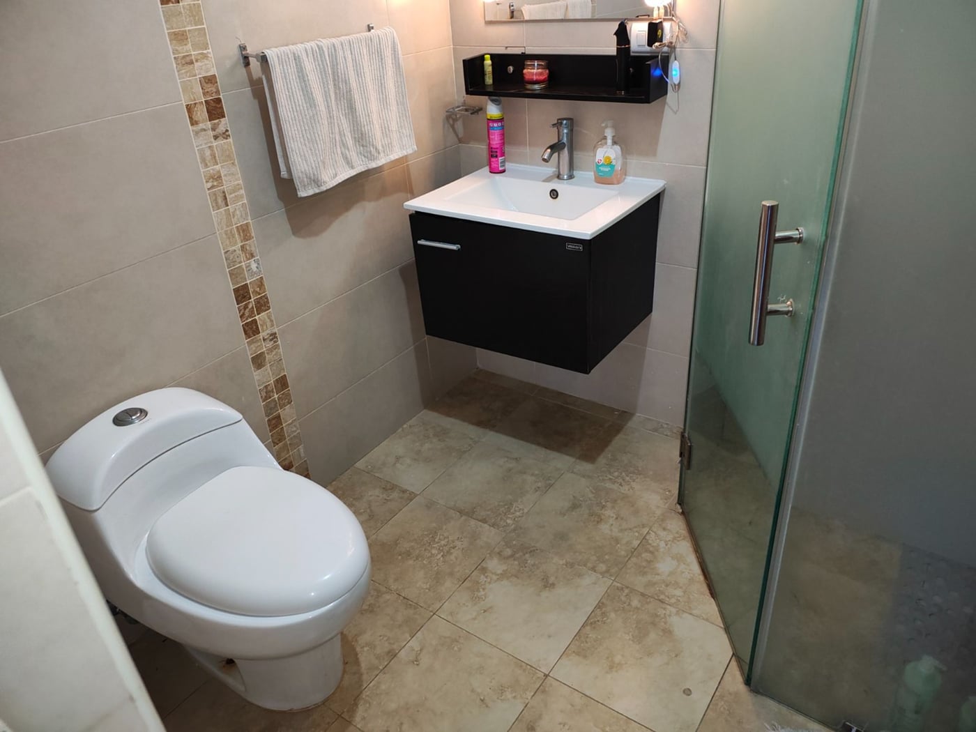 Hermoso Apartamento en el millon – foto 6