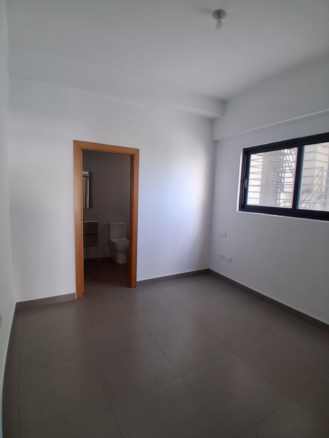 Apartamento 2 Hab, Línea Blanca y Vista a Parque – foto 11