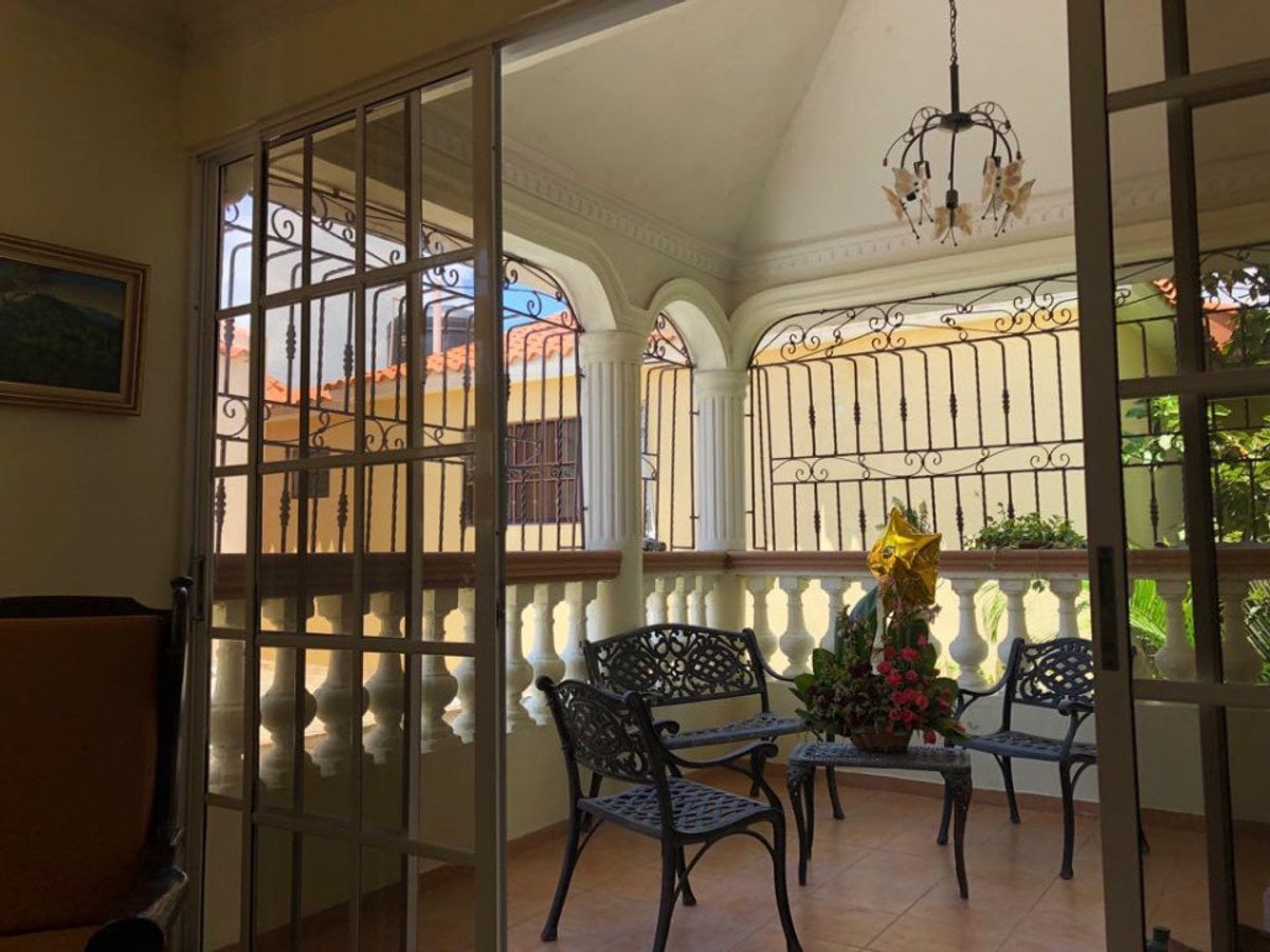 Casa En Corales Del Sur, Santo Domingo Este – foto 11