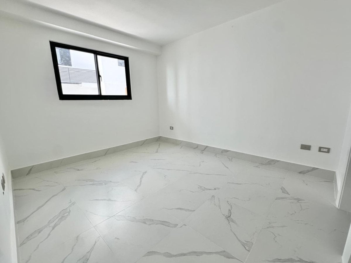 Alquilo Apartamento de 1 Hab en Evaristo Morales – foto 5