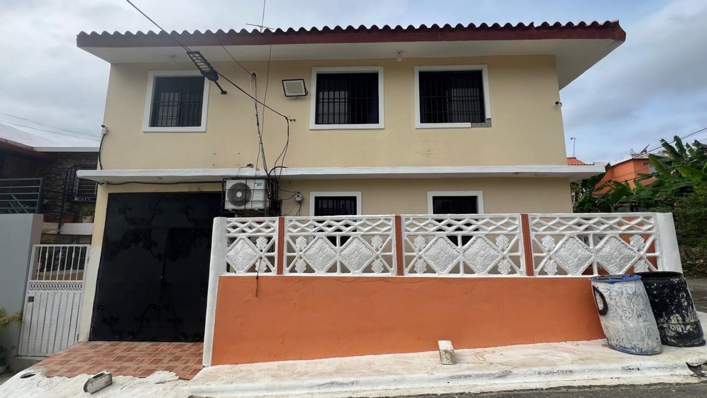 Amplia casa de 6 habitaciones para familia grande – foto 1