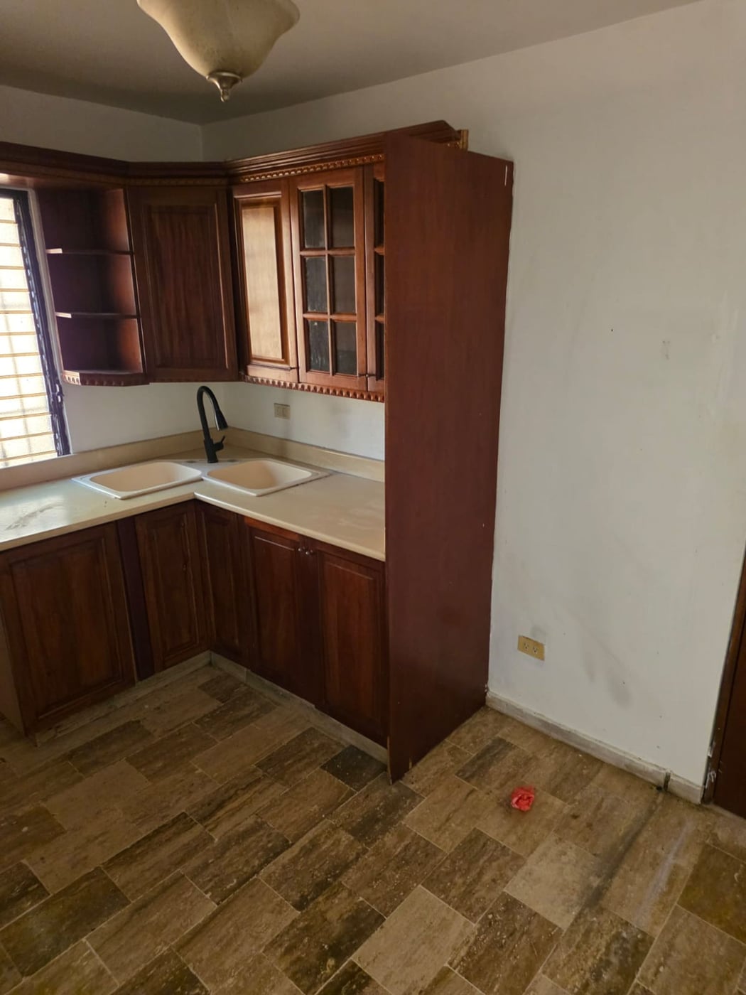 Casa de 2 Niveles en Los Peralejos – foto 4