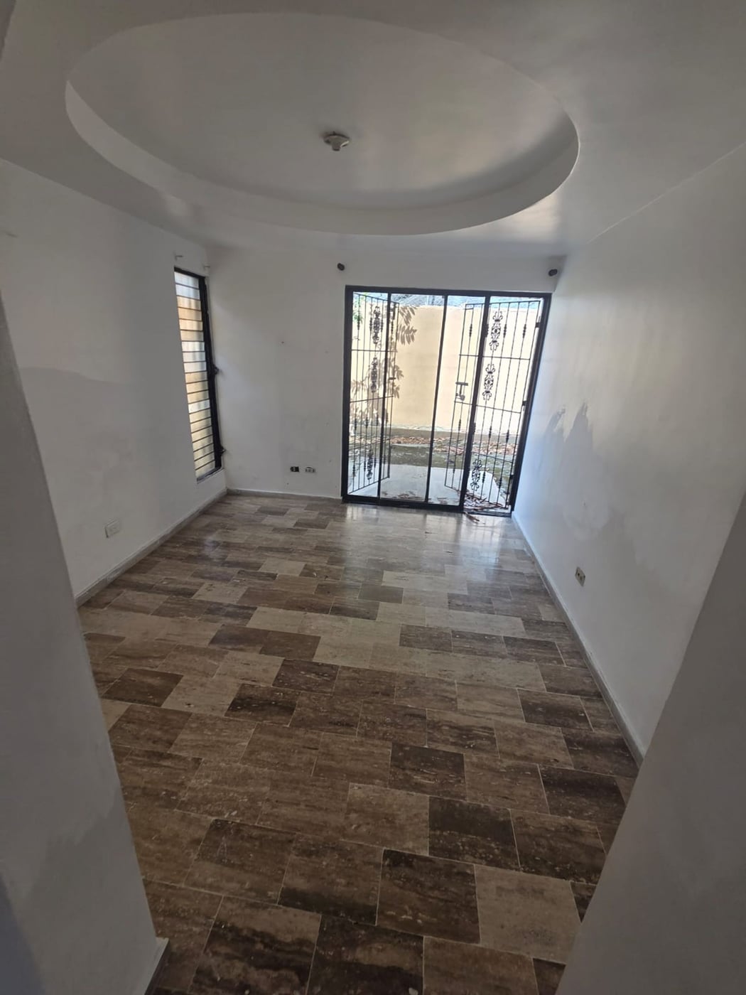 Casa de 2 Niveles en Los Peralejos – foto 1