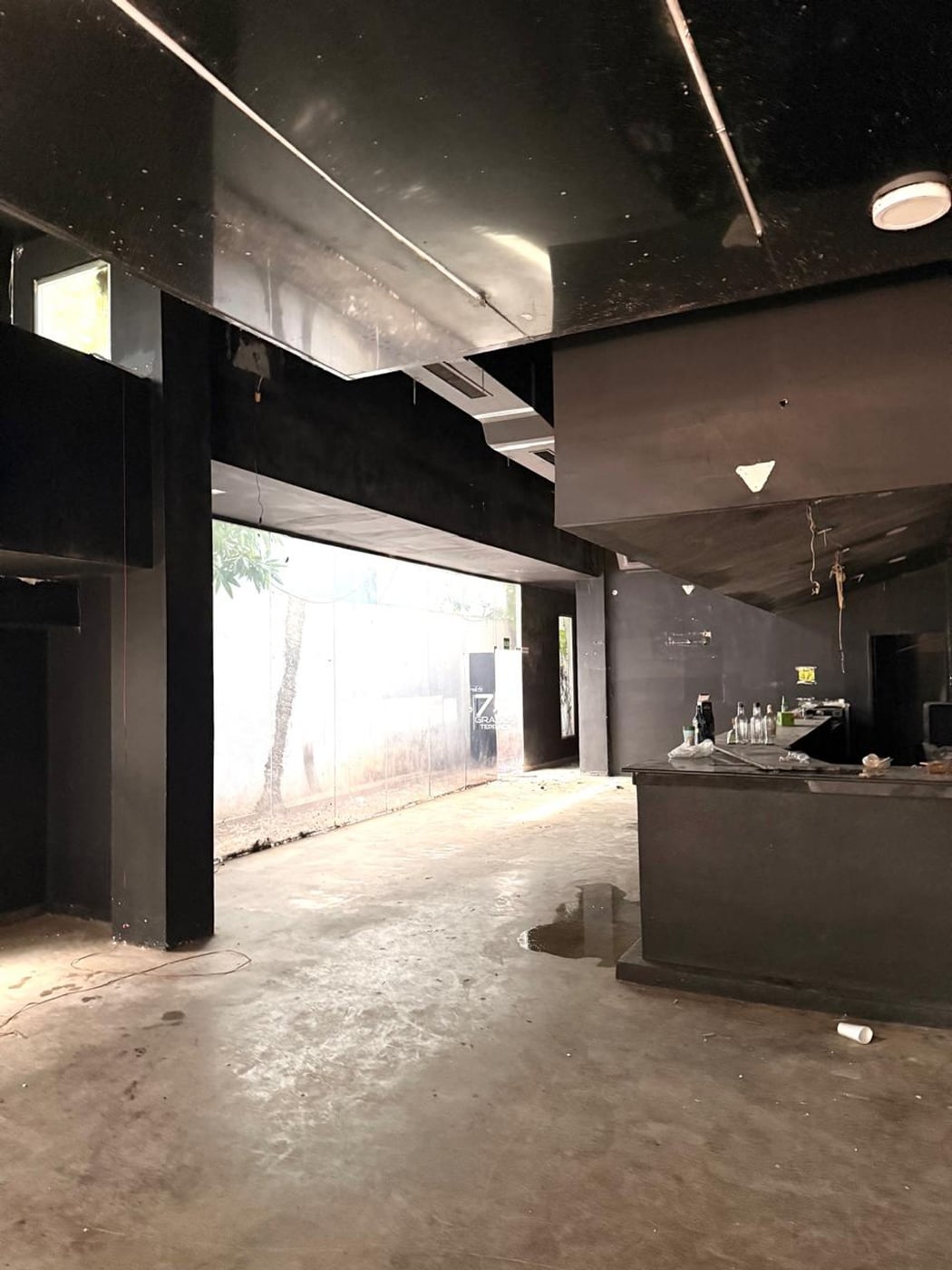Edificio localizado en el Poligono Central – foto 8