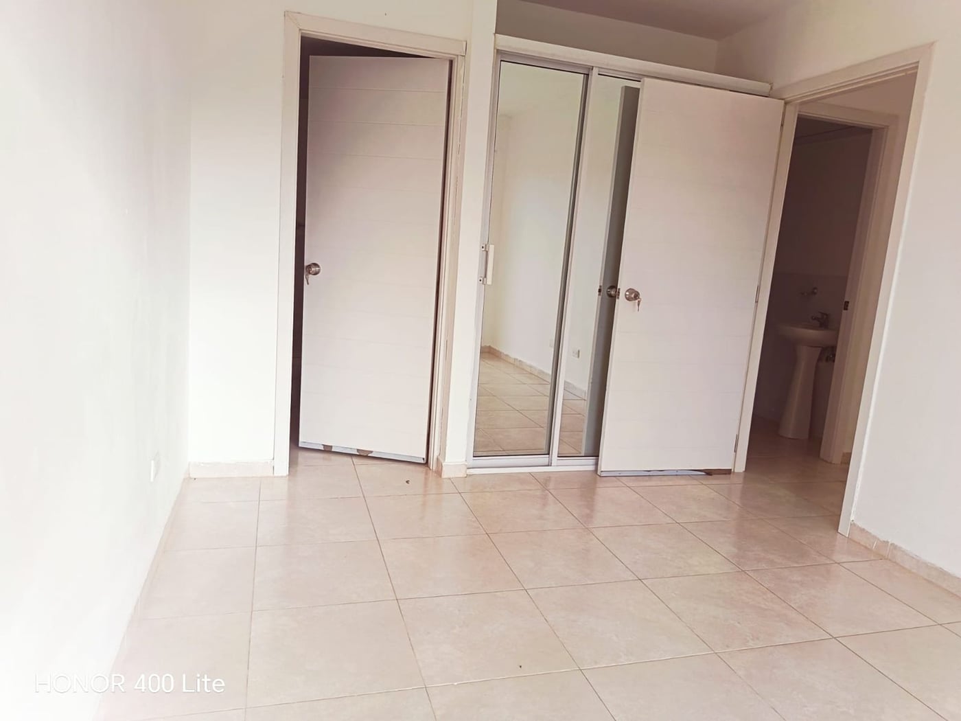 Apartamento cómodo y bien ubicado en Cuidad juan B – foto 5