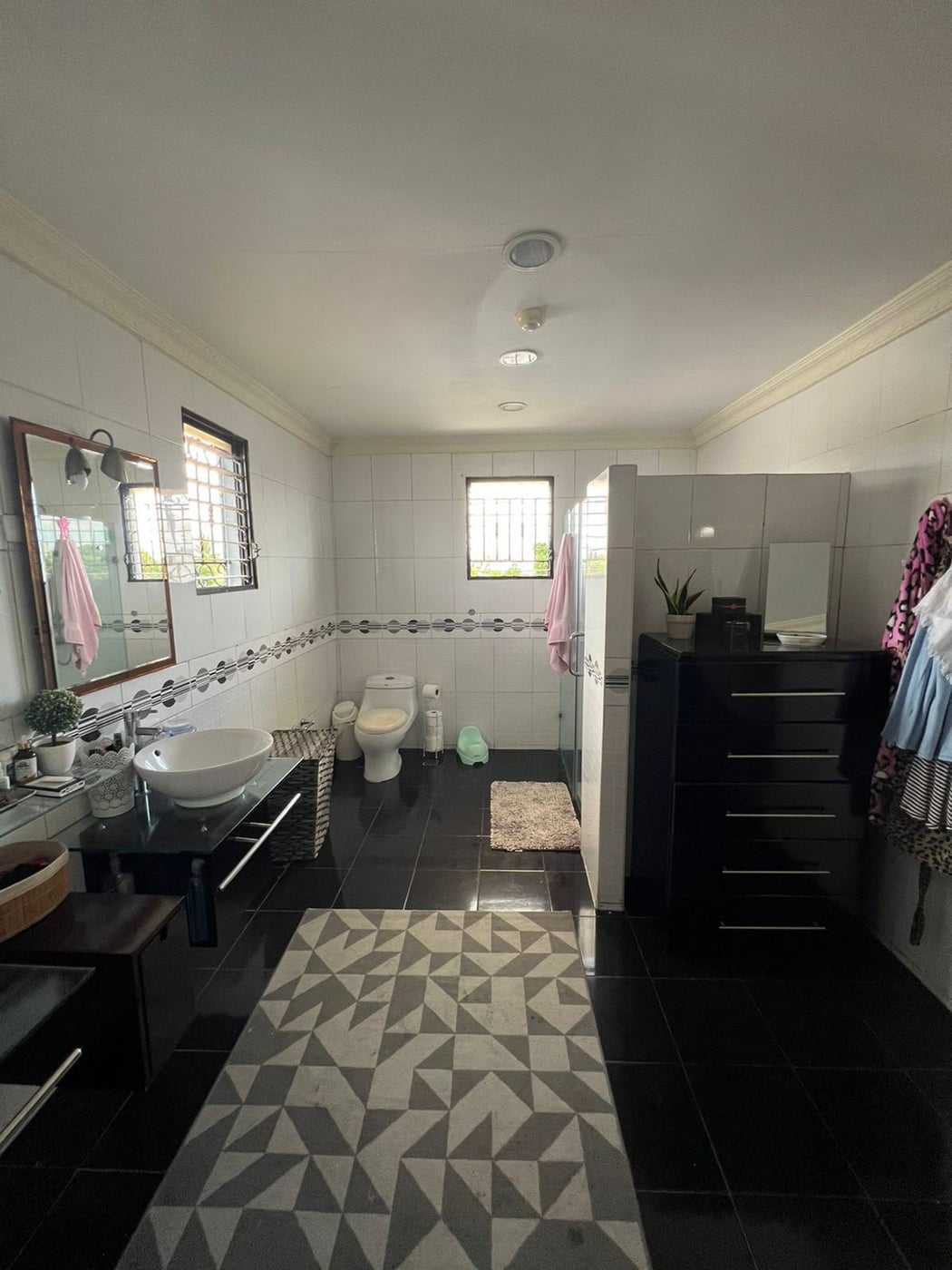 APARTAMENTO EN VENTA 4 DORMITORIOS COLINAS DE LOS – foto 5