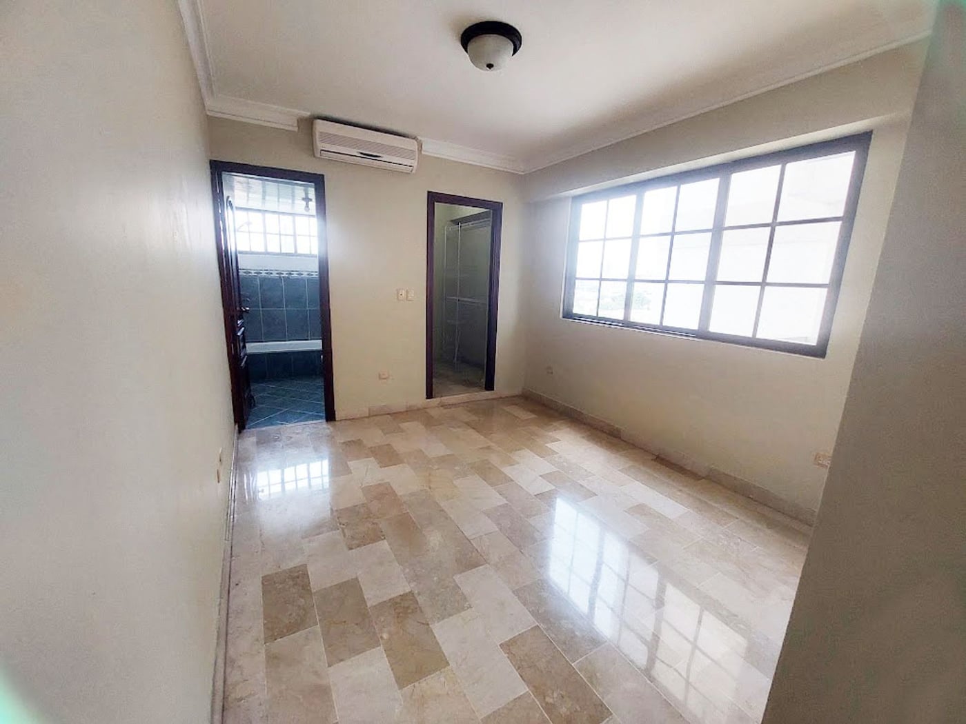 En Avenida Principal Alquiler Piso 6 Cacicazgos – foto 11